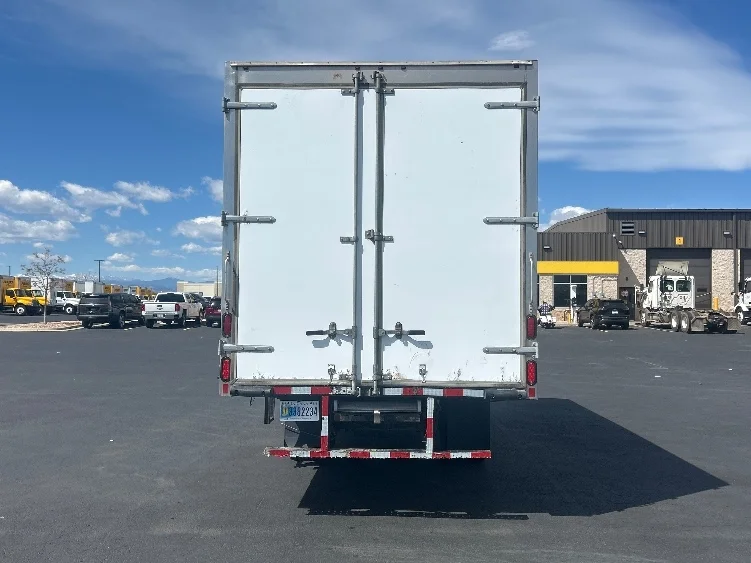 2020 Isuzu NRR in Denver, CO — photo 7