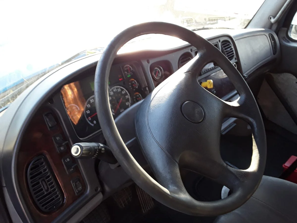 2019 Freightliner M2 112 - image 7