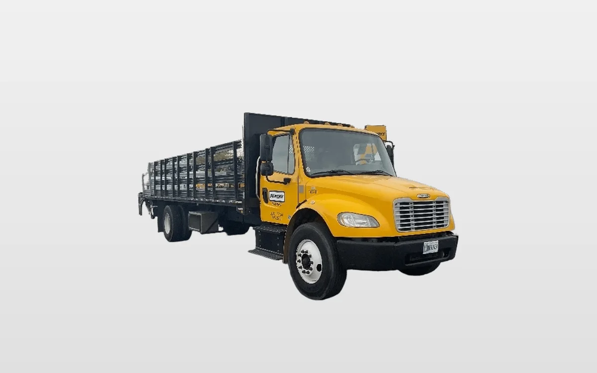 2020 Freightliner M2 106 - image 1