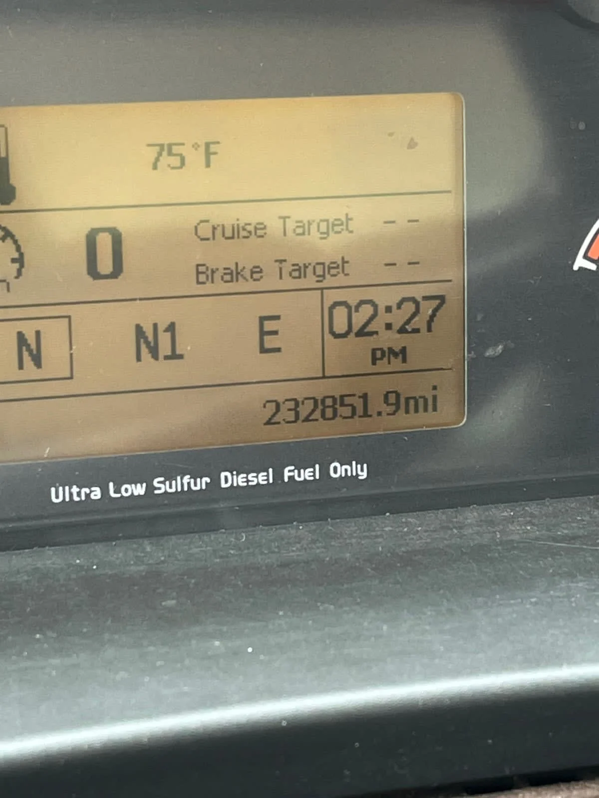 2016 Volvo VNL 860 in Ashland, VA — photo 12
