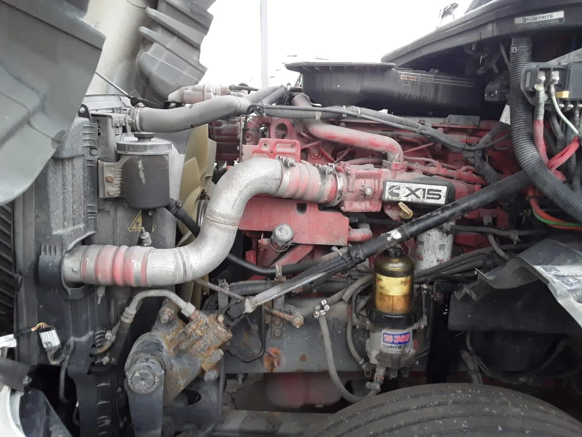2022 International LT in Hilliard, OH — photo 14