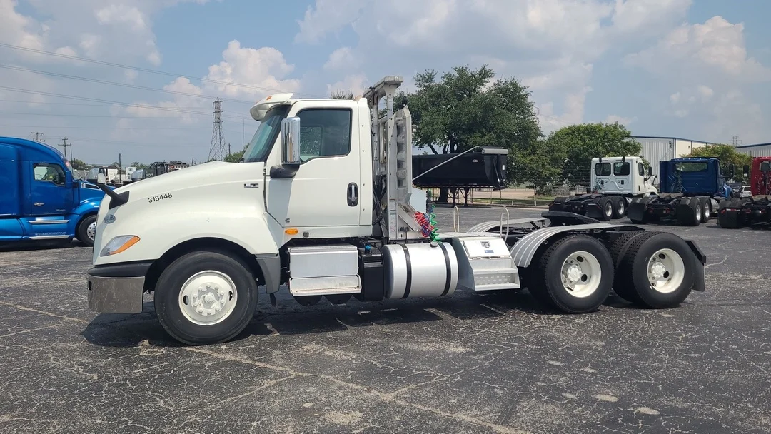 2018 International LT in HOUSTON, TX