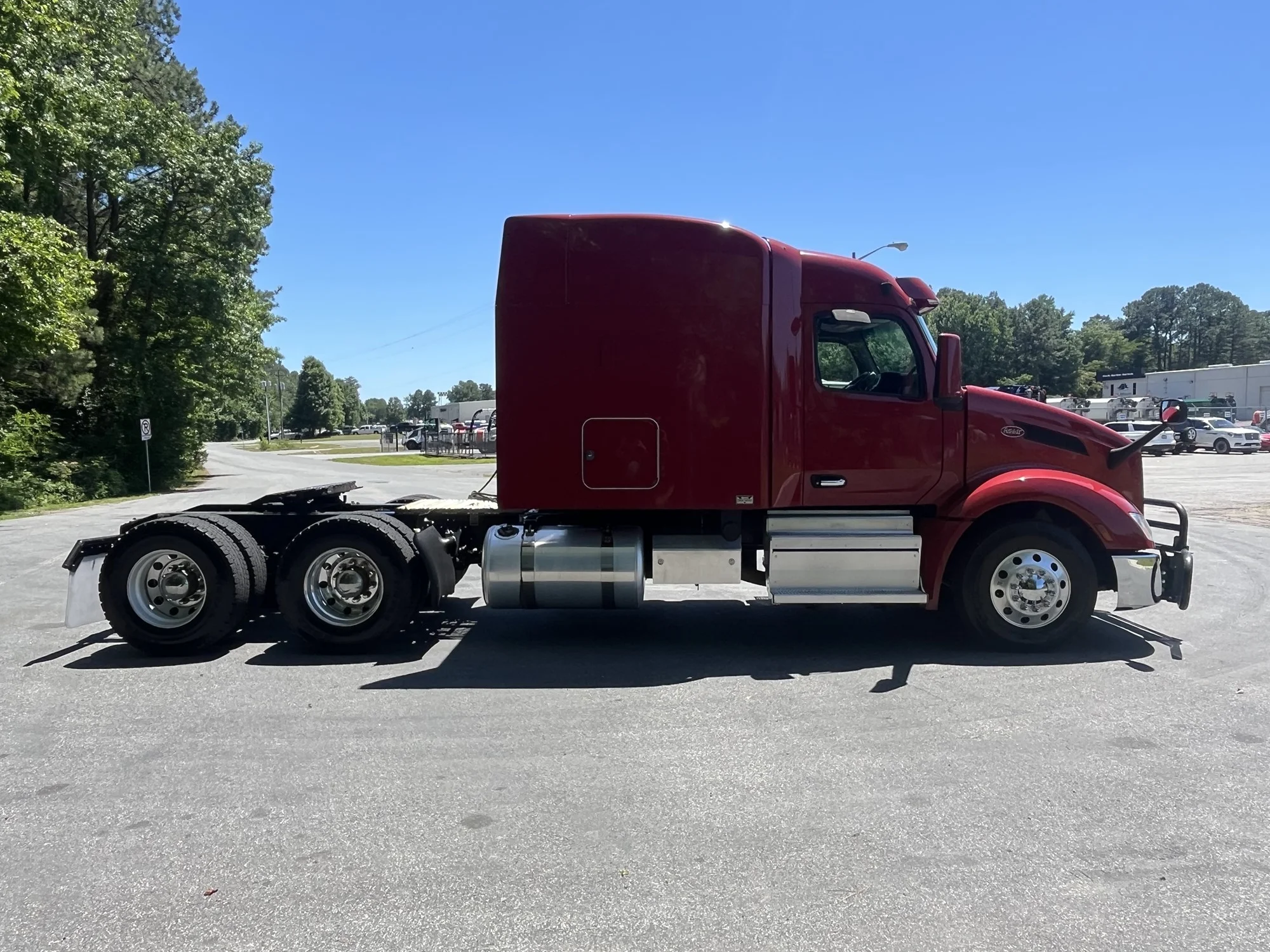 2023 Peterbilt 579 in Richmond, VA — photo 4