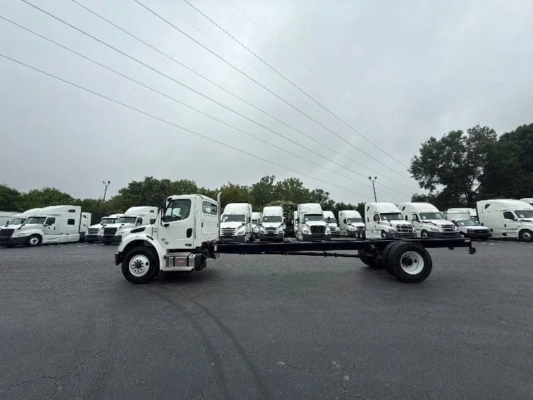 2025 Freightliner in Greensboro, NC — photo 4