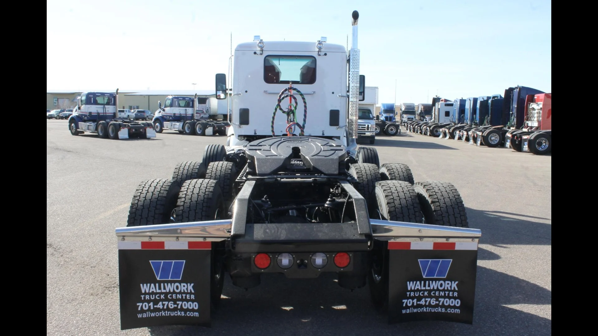 2025 Kenworth T880 in Williston — photo 4