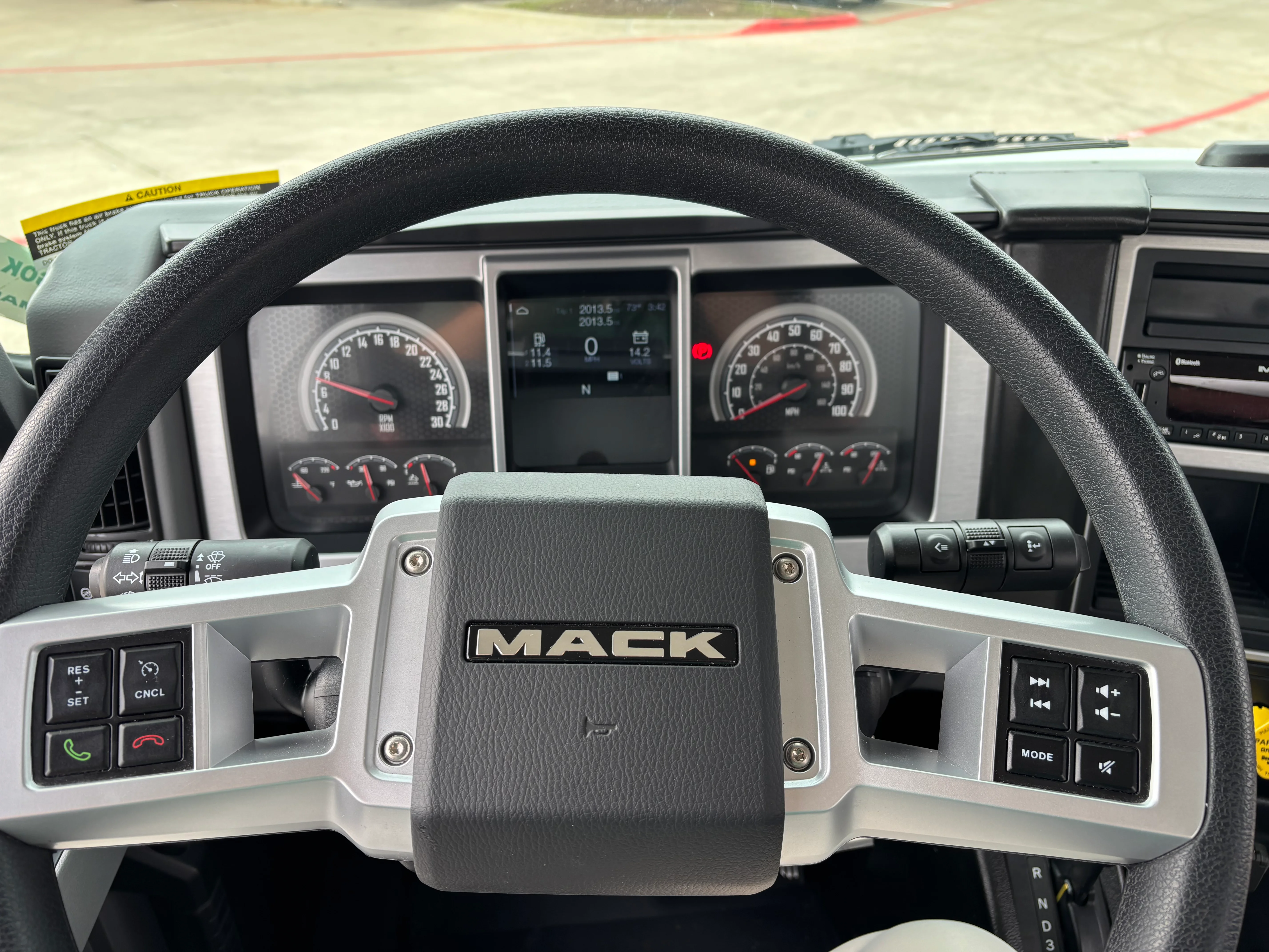 2026 Mack MD in Dallas I-20, TX — photo 27