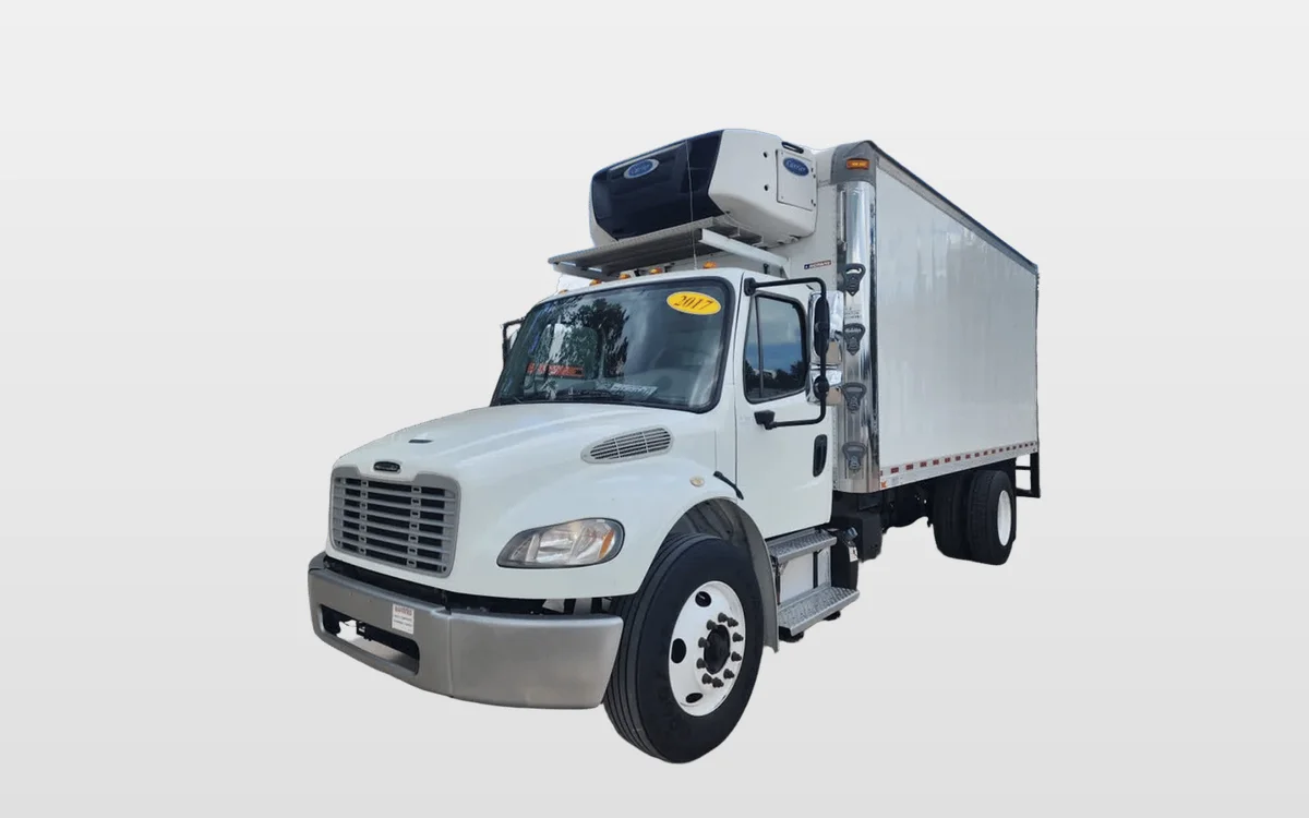 2017 Freightliner M2 106 - image 1