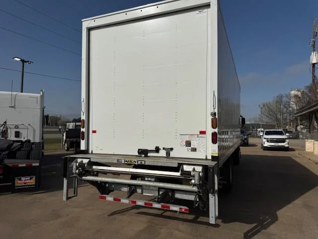 2026 Isuzu FTR - image 4