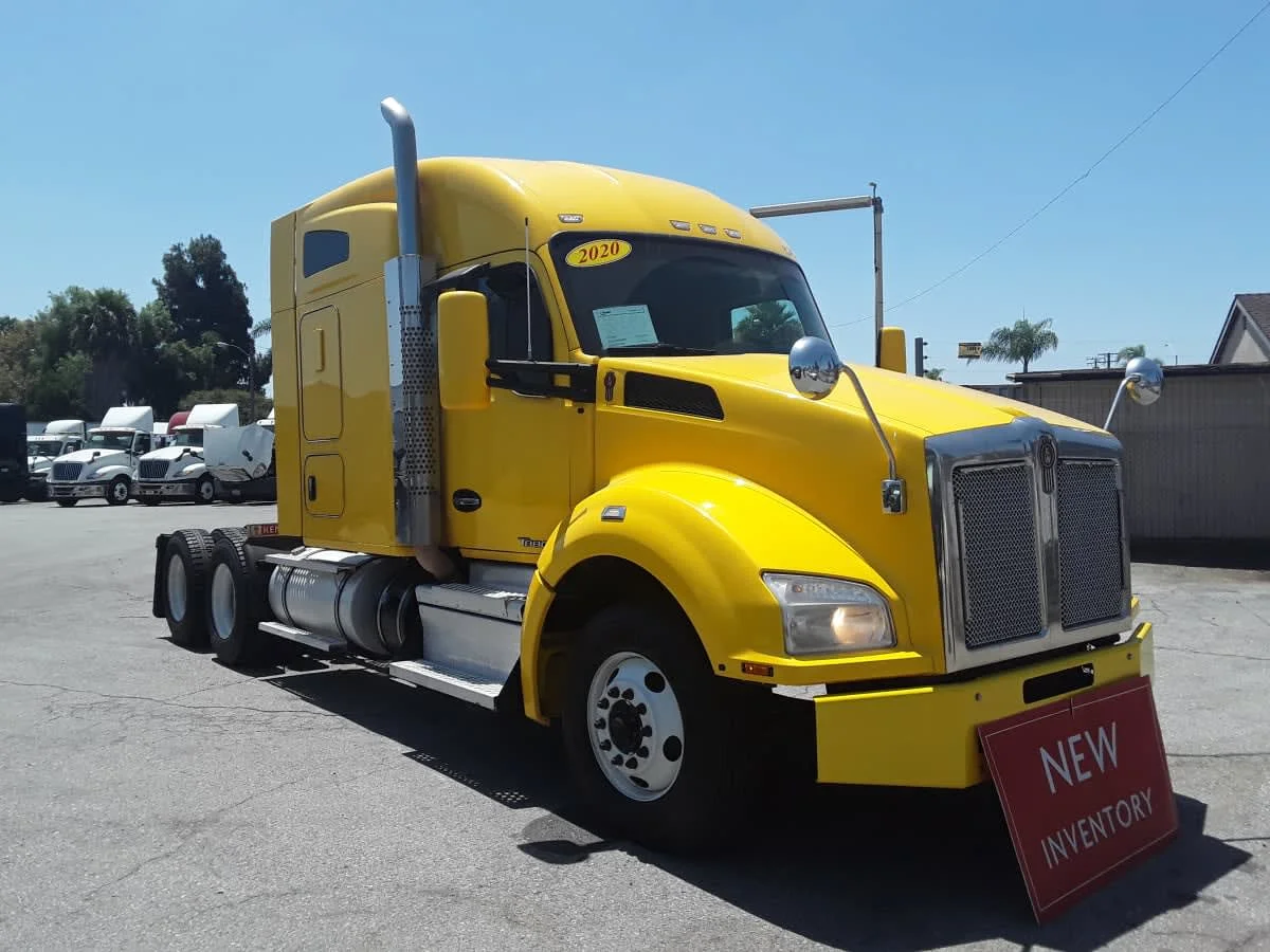 2020 Kenworth T880 in Montebello, CA — photo 3