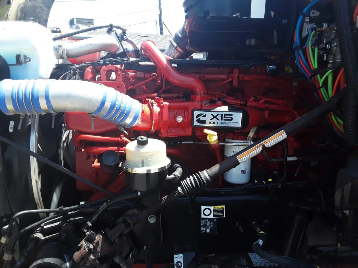 2020 Kenworth T880 in Montebello, CA — photo 9
