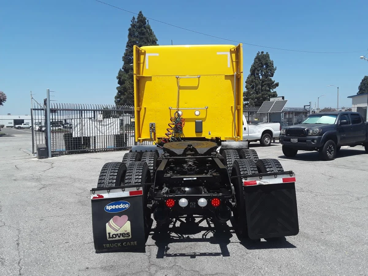 2020 Kenworth T880 in Montebello, CA — photo 5