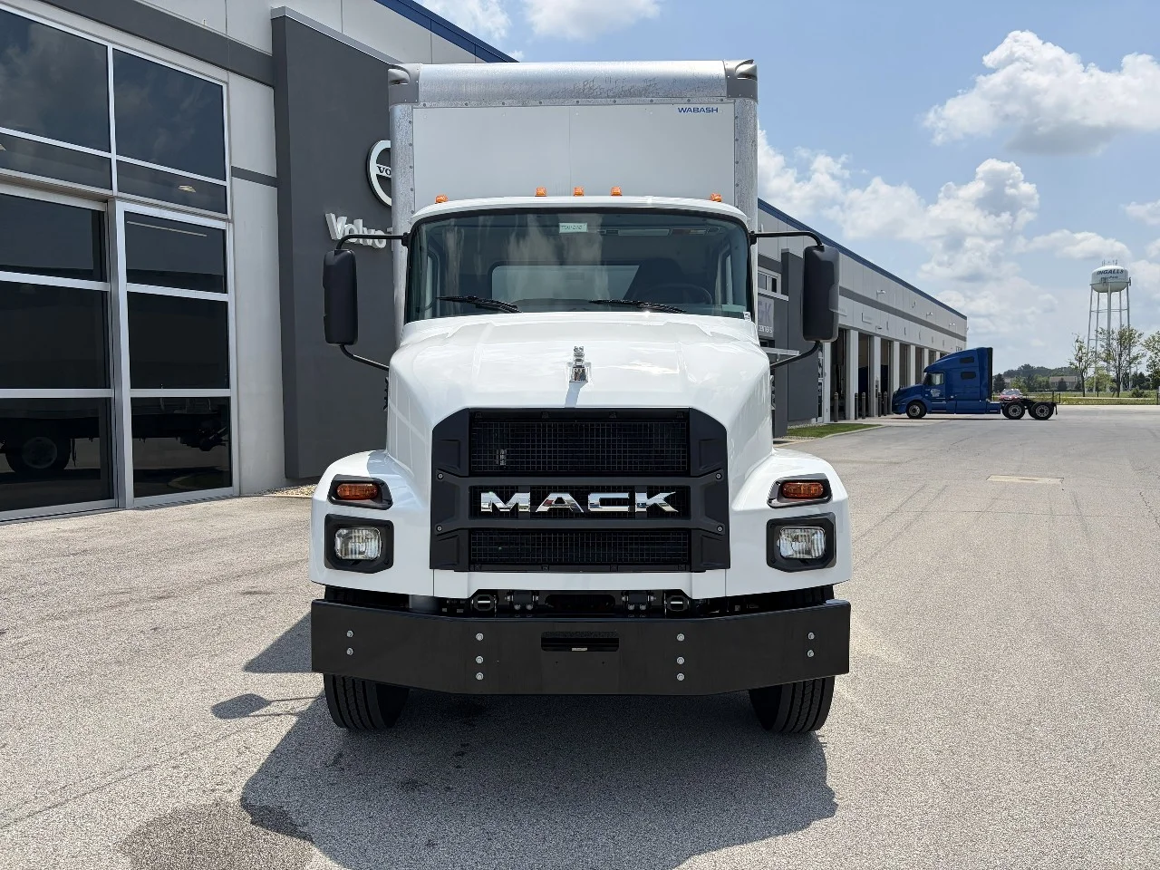 2026 Mack MD in Pendleton, IN — photo 2