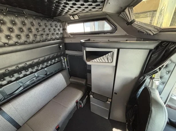 2025 Kenworth W900 - image 13