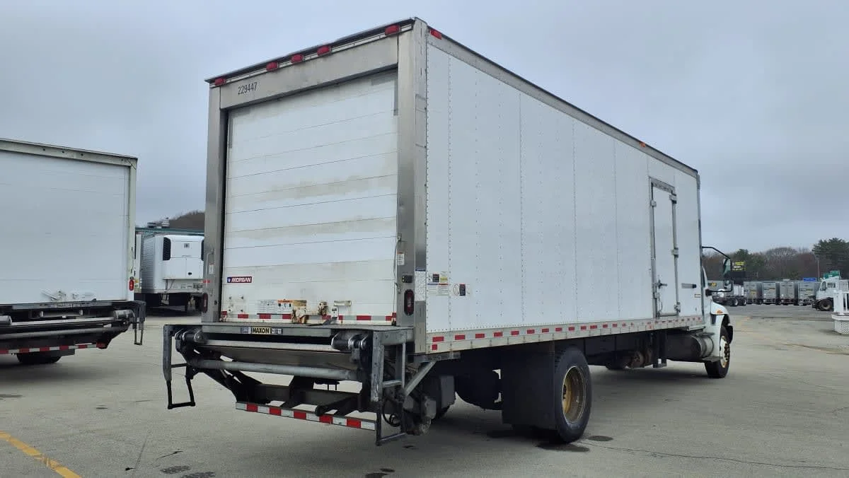 2019 International MV in Salisbury, MA — photo 4
