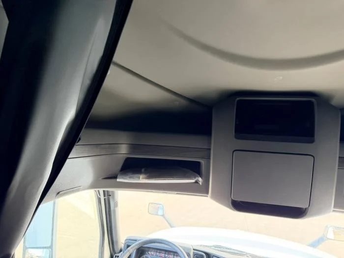 2026 International LT - image 25