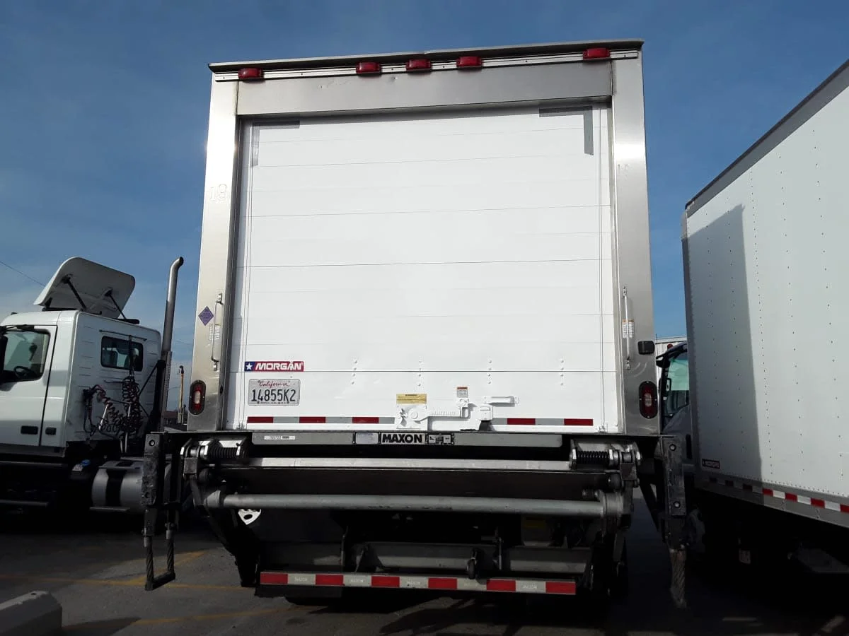 2018 Freightliner M2 106 in San Diego, CA — photo 5