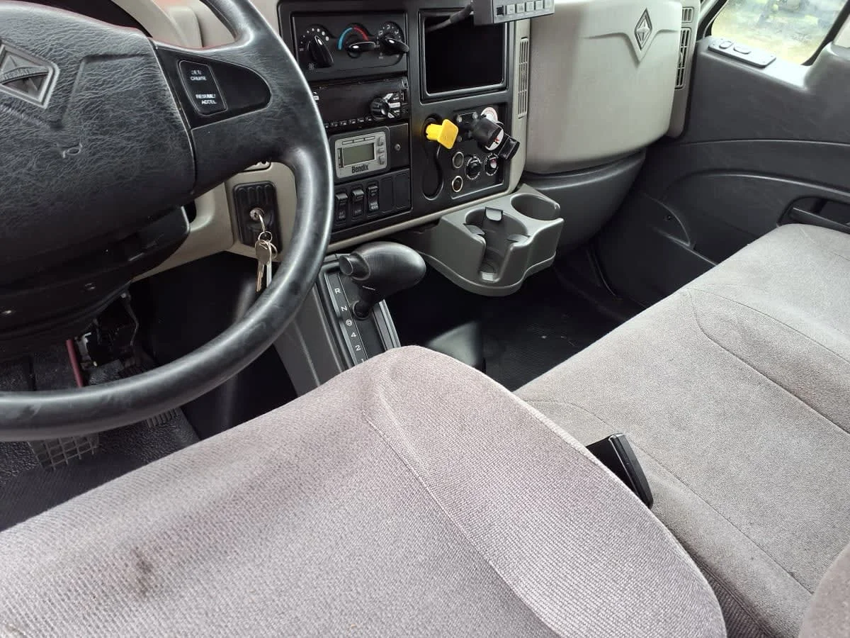 2018 International 4300 in Davie, FL — photo 8