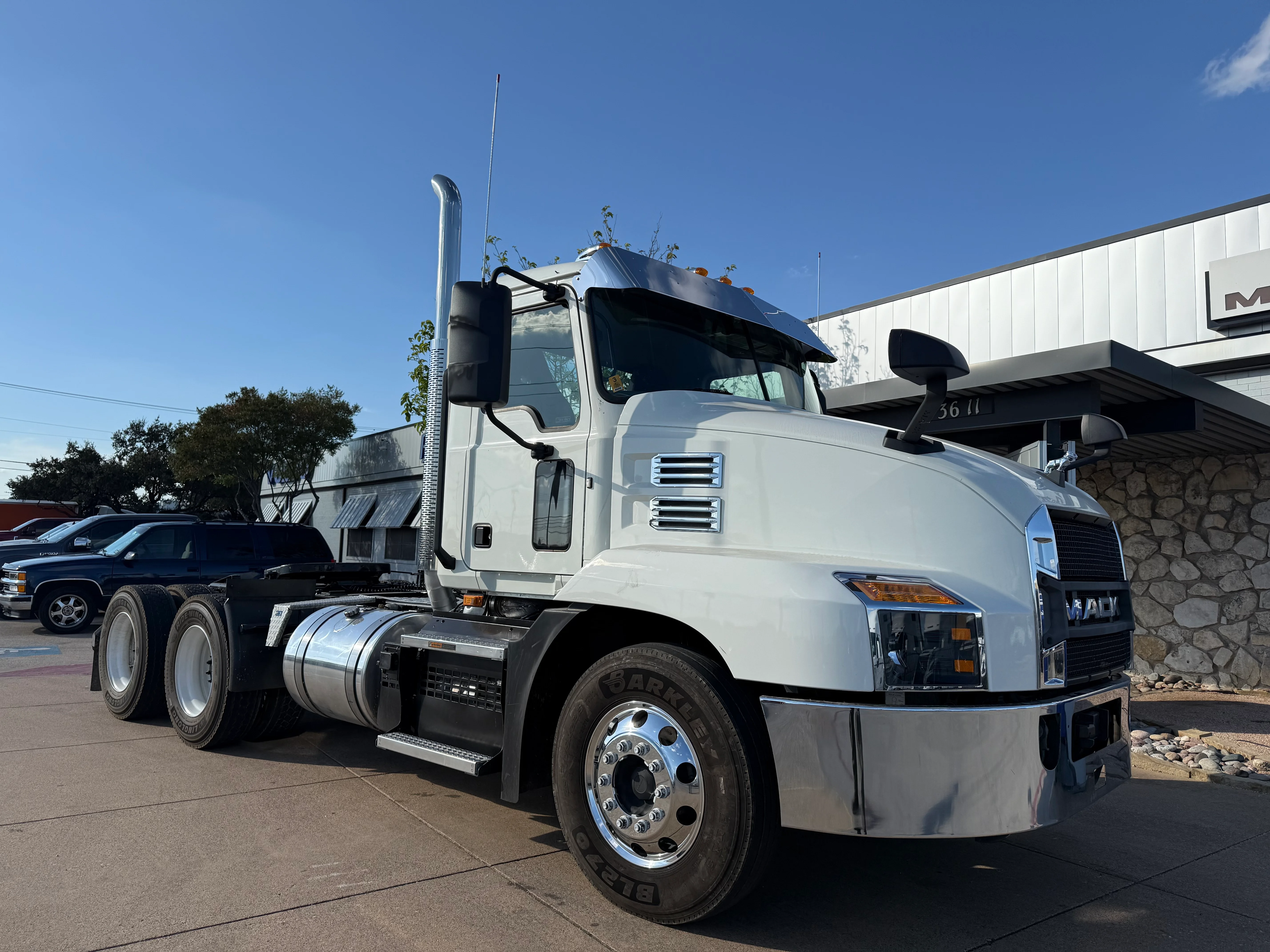2021 Mack Anthem in Tulsa, OK — photo 8