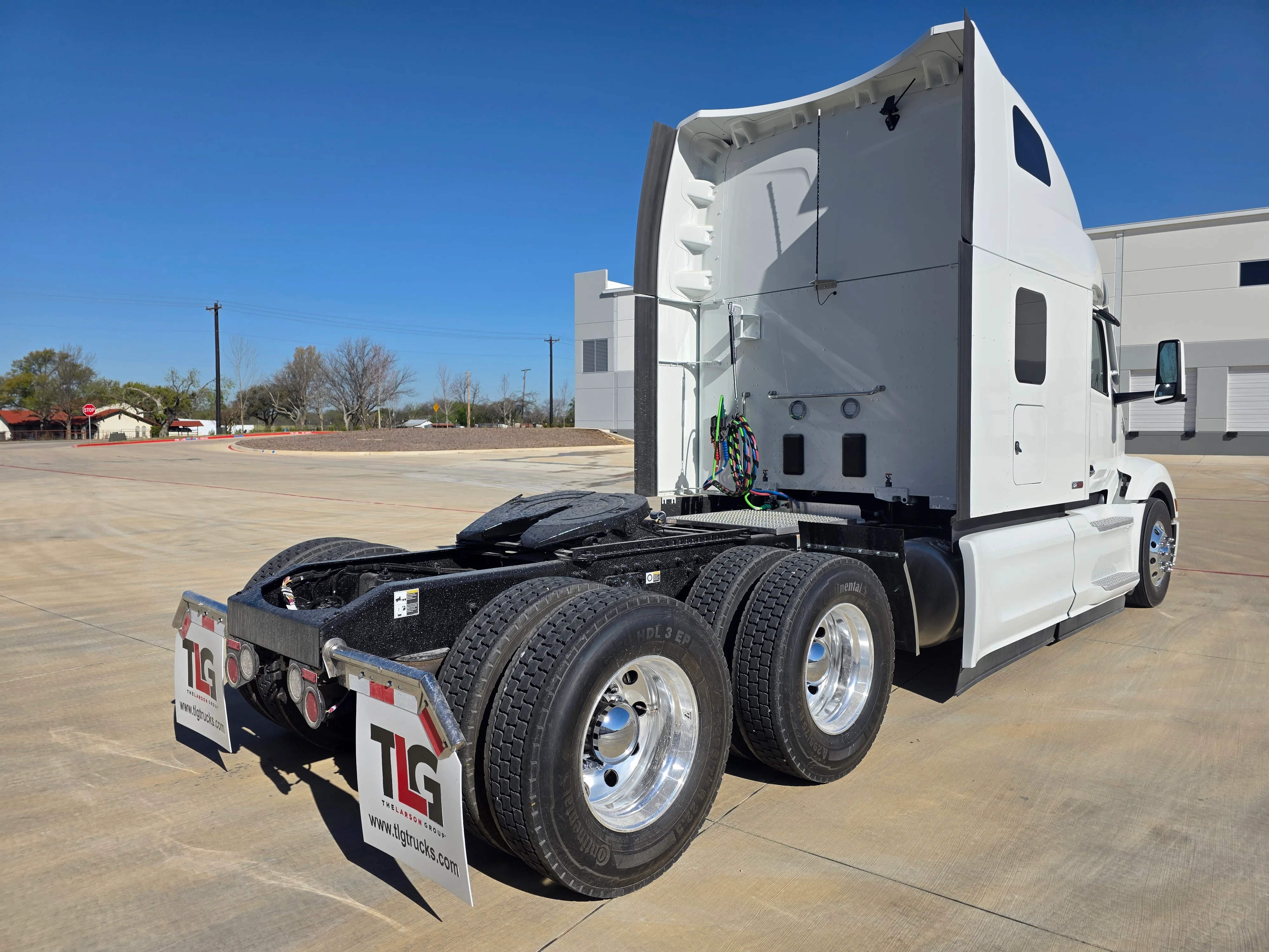 2027 Peterbilt 579 in Dunn, NC — photo 5