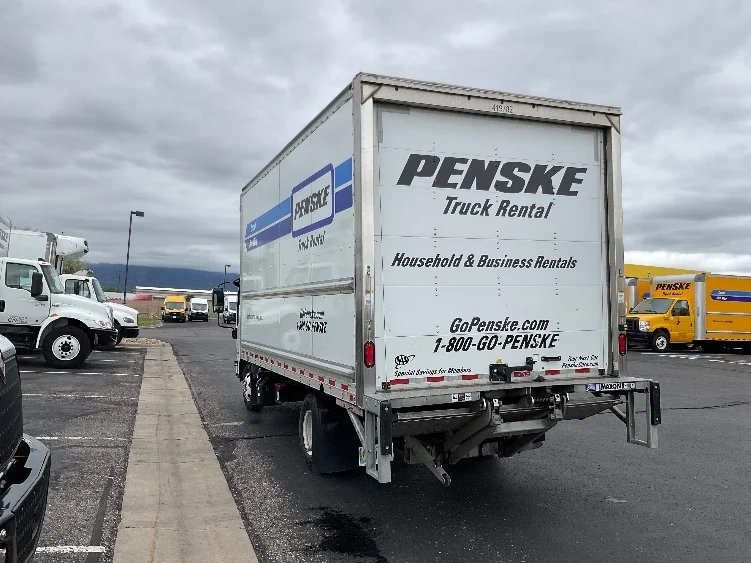 2022 Isuzu NPR - image 6