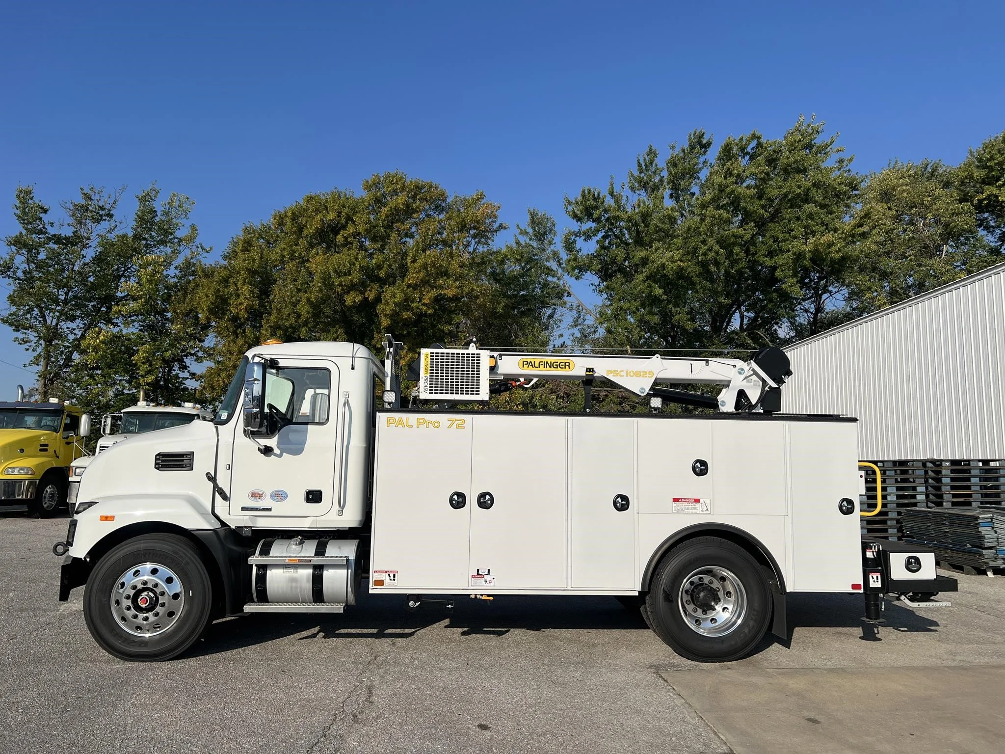 2026 Mack MD — photo 2