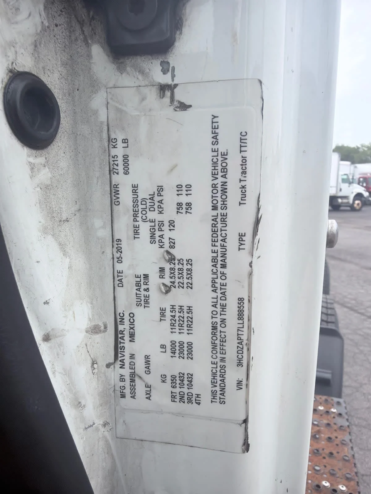 2020 International LT in Syracuse, NY — photo 9
