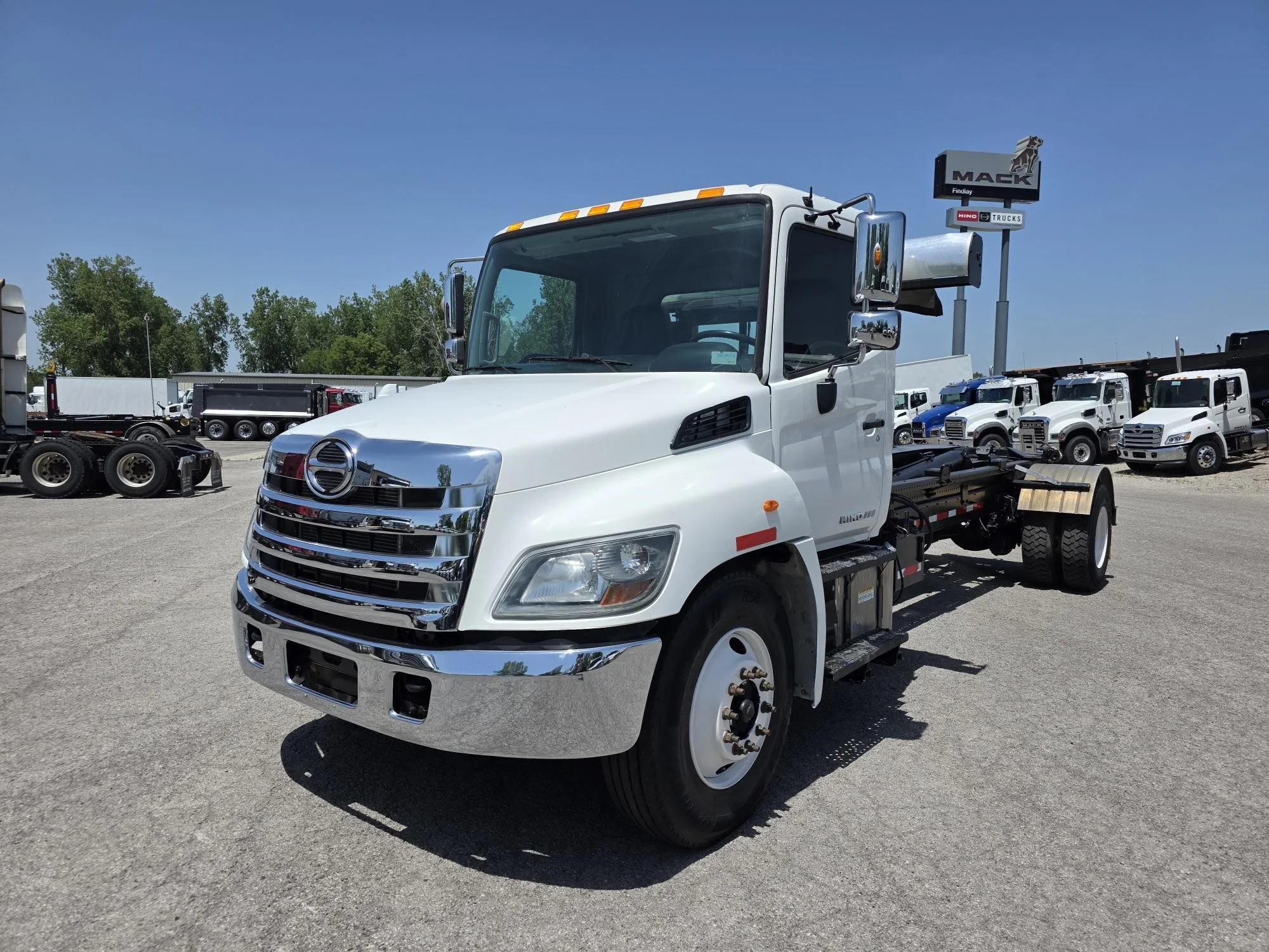 2018 Hino in Findlay, OH