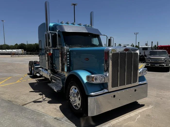 2027 Peterbilt 589 in Houston, TX — photo 9