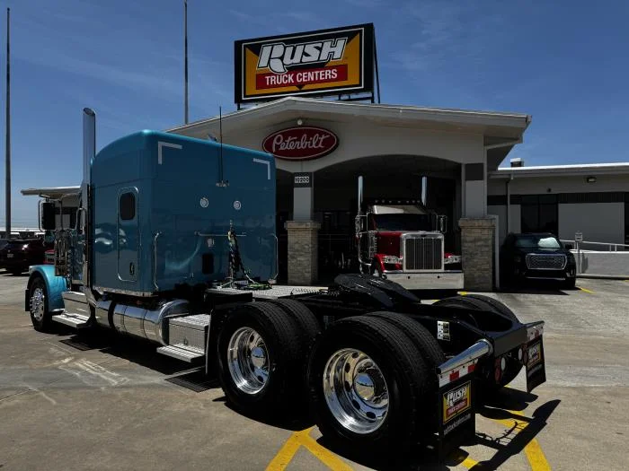 2027 Peterbilt 589 in Houston, TX — photo 6