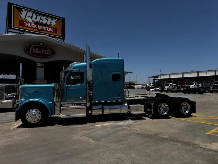 2027 Peterbilt 589 in Houston, TX — photo 5