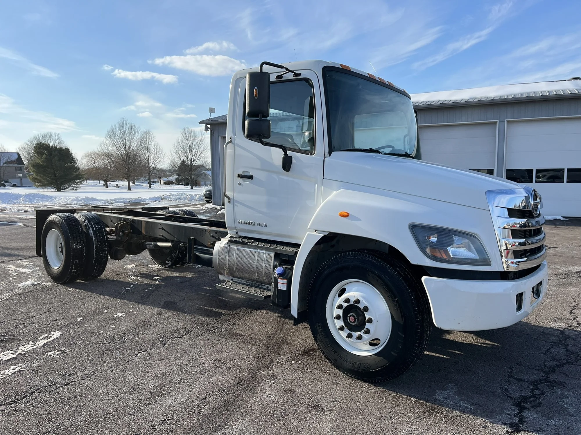 2019 Hino 268 in Souderton, PA — photo 3