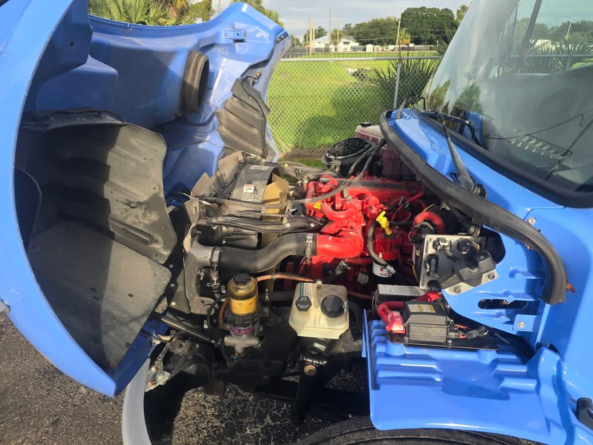 2019 Freightliner M2 106 in Tampa, FL — photo 9