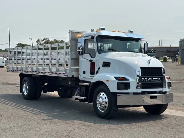 2026 Mack MD in Denver, CO — photo 3