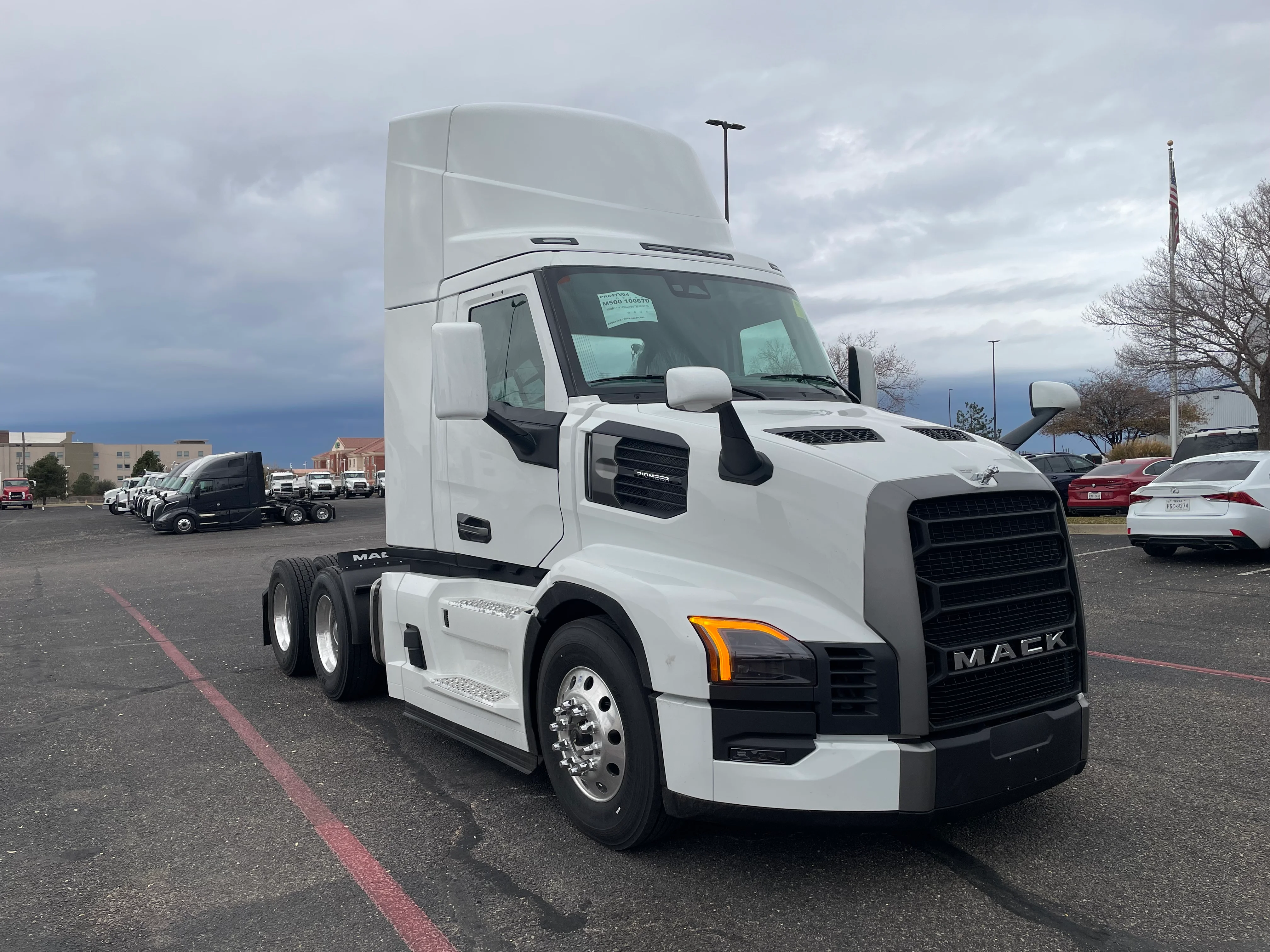 2026 Mack Pinnacle in Tye (Abilene), TX — photo 3