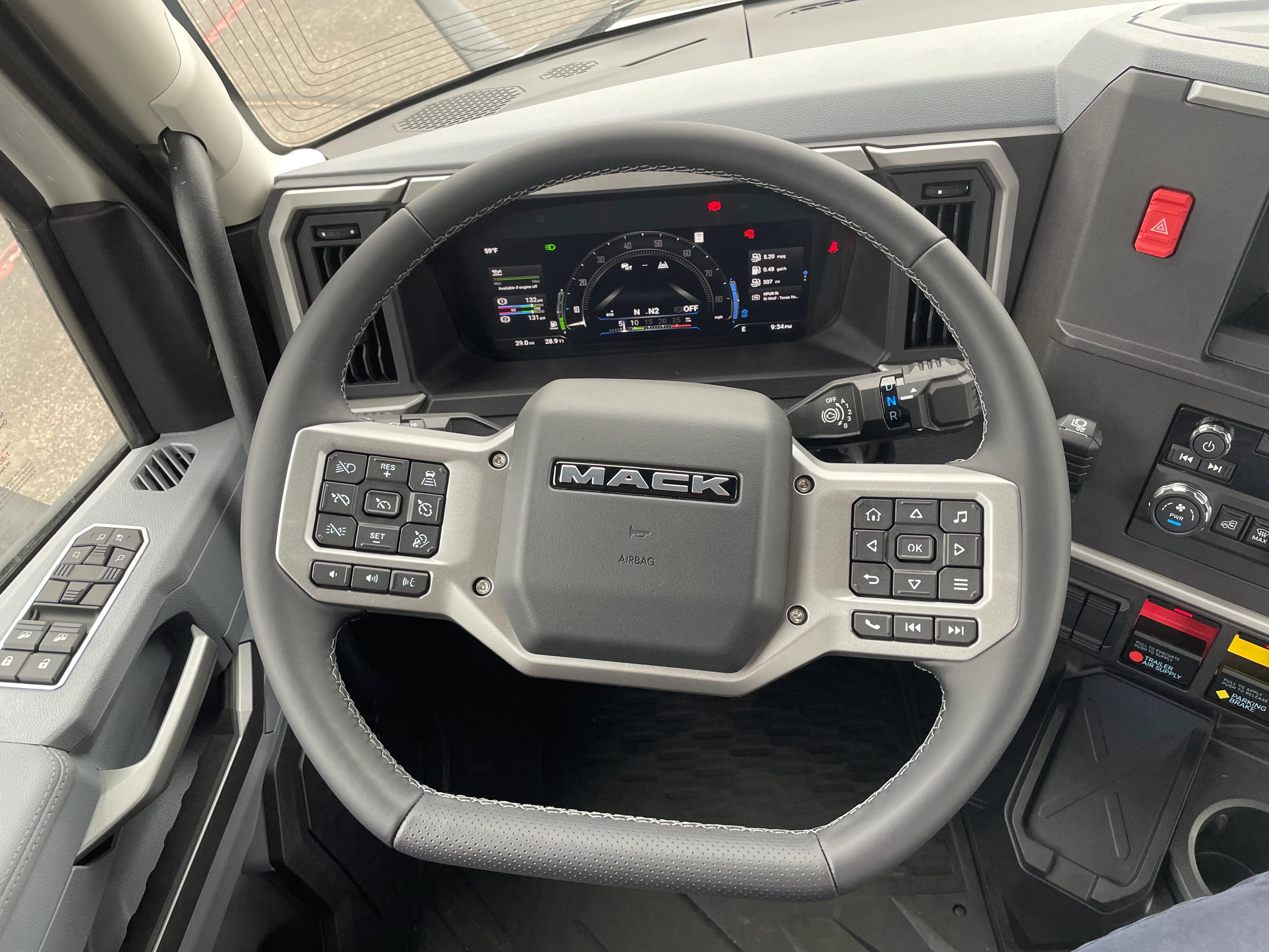 2026 Mack Pinnacle in Tye (Abilene), TX — photo 10
