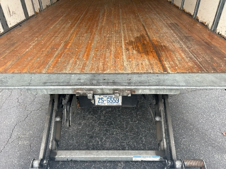 2020 Freightliner M2 106 - image 10