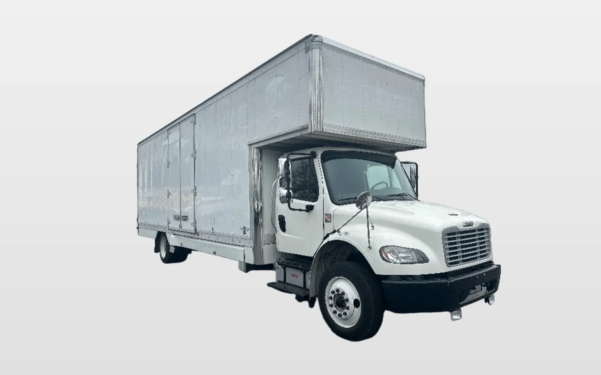 2020 Freightliner M2 106 - image 1