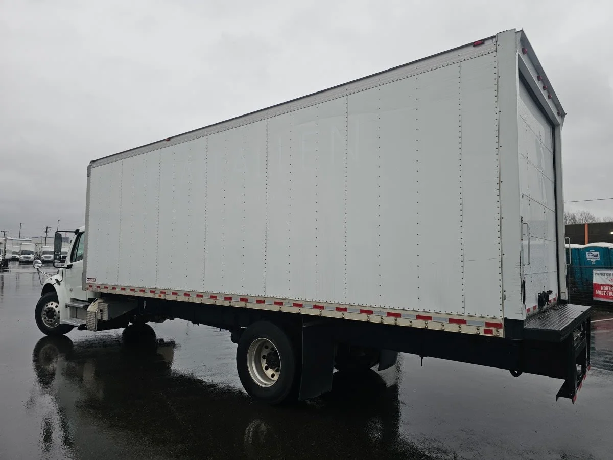 2019 Freightliner M2 106 in Tacoma, WA — photo 6