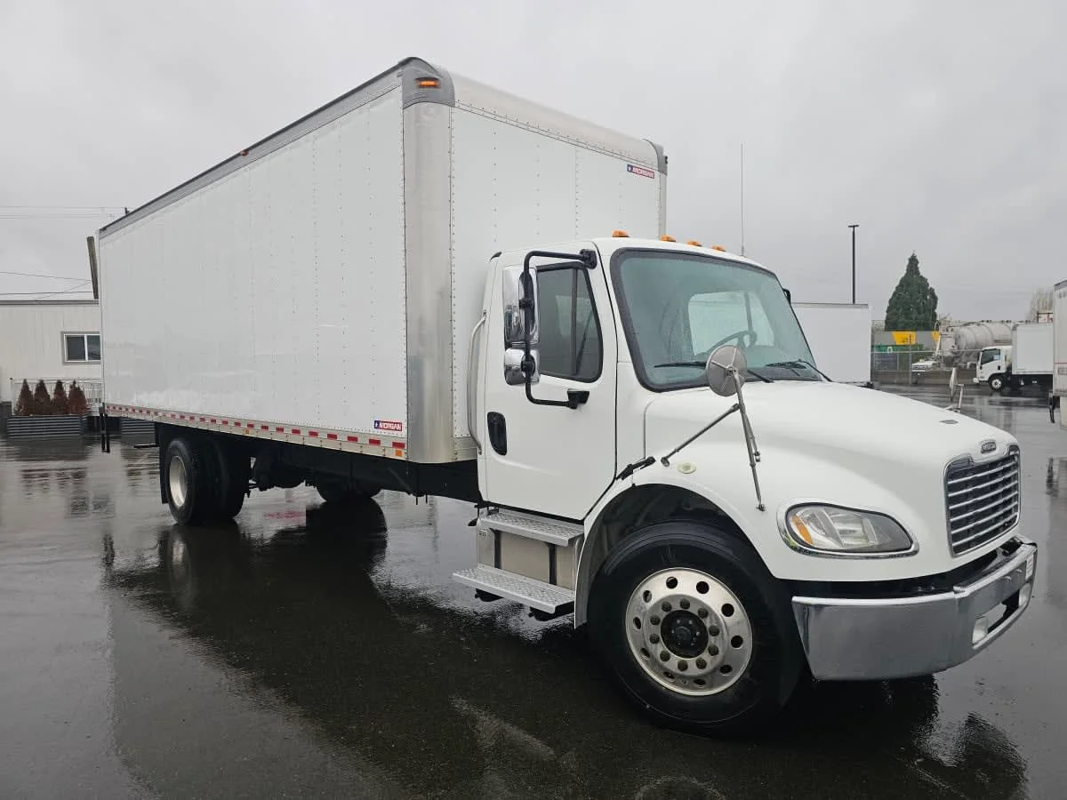 2019 Freightliner M2 106 in Tacoma, WA — photo 3