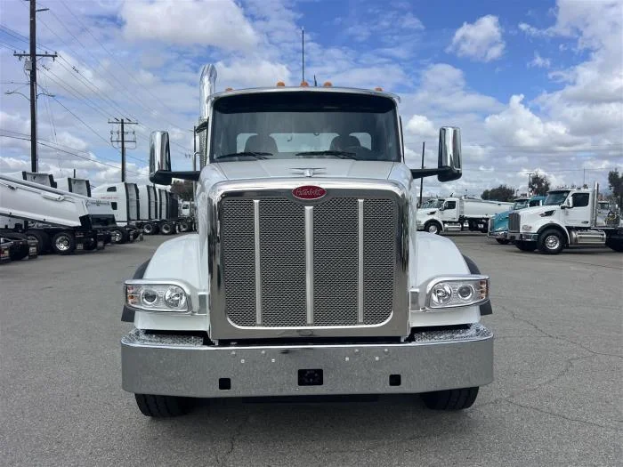 2027 Peterbilt 567 in Sylmar, CA — photo 4