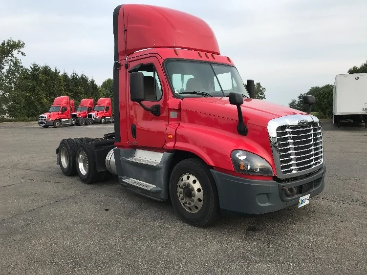 2018 Freightliner Cascadia in Rochester, NY