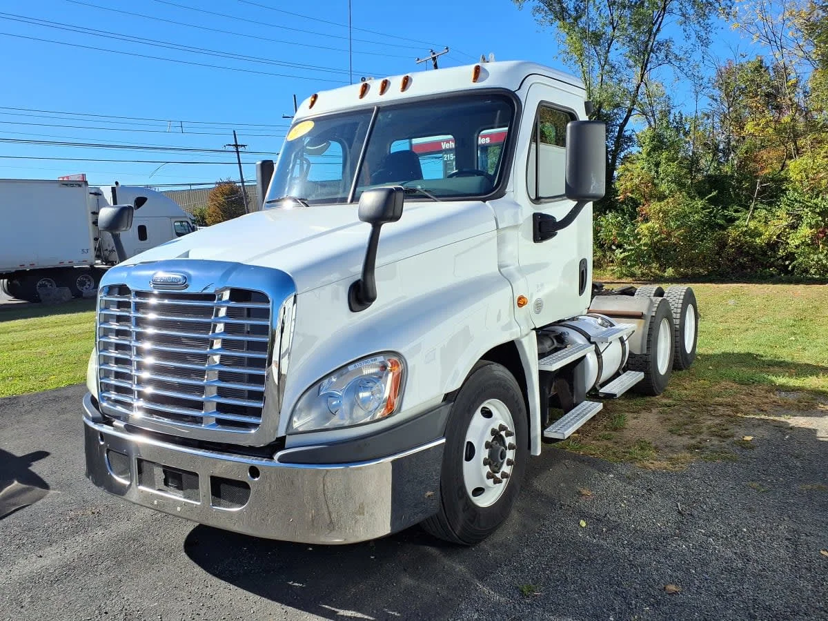 2019 Freightliner Cascadia in Bensalem, PA