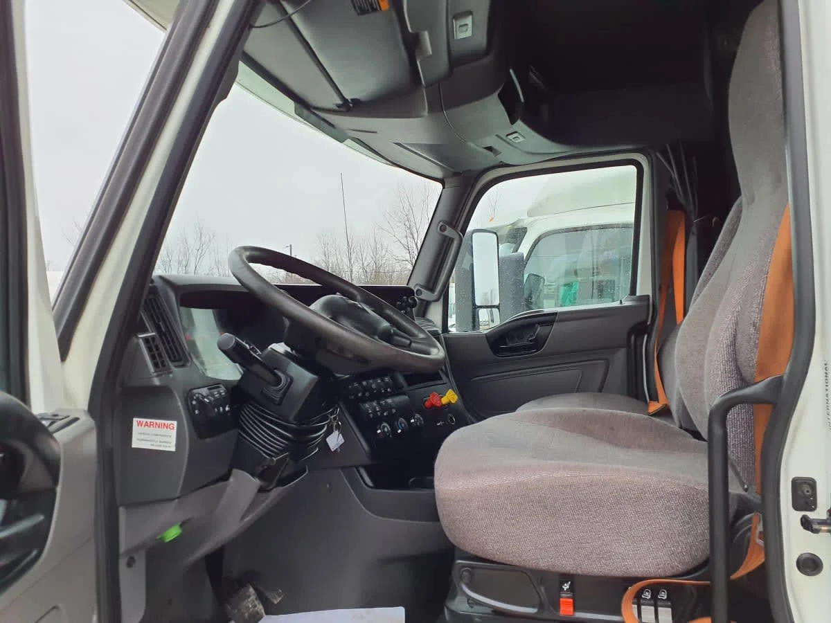 2020 International LT in Indianapolis, IN — photo 7