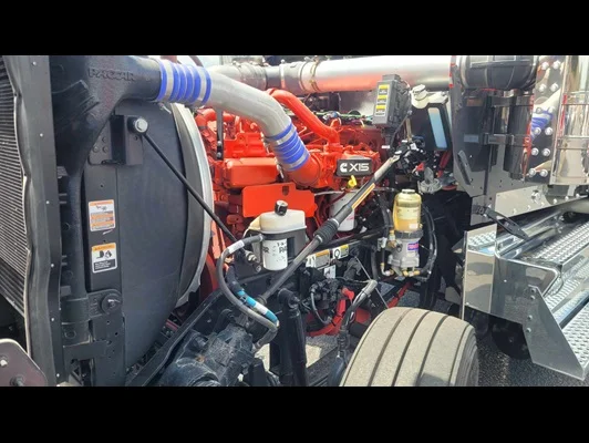 2023 Kenworth W900 in Memphis, TN — photo 6