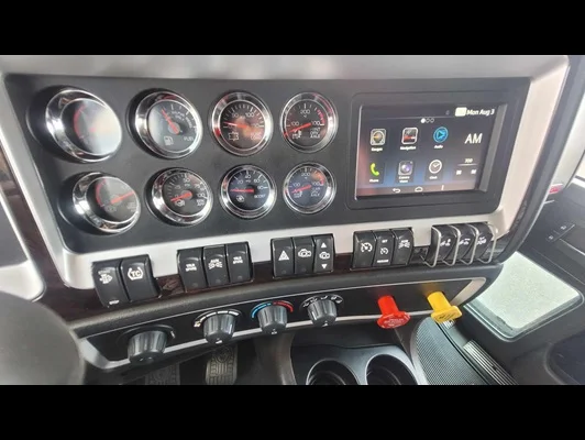 2023 Kenworth W900 in Memphis, TN — photo 19