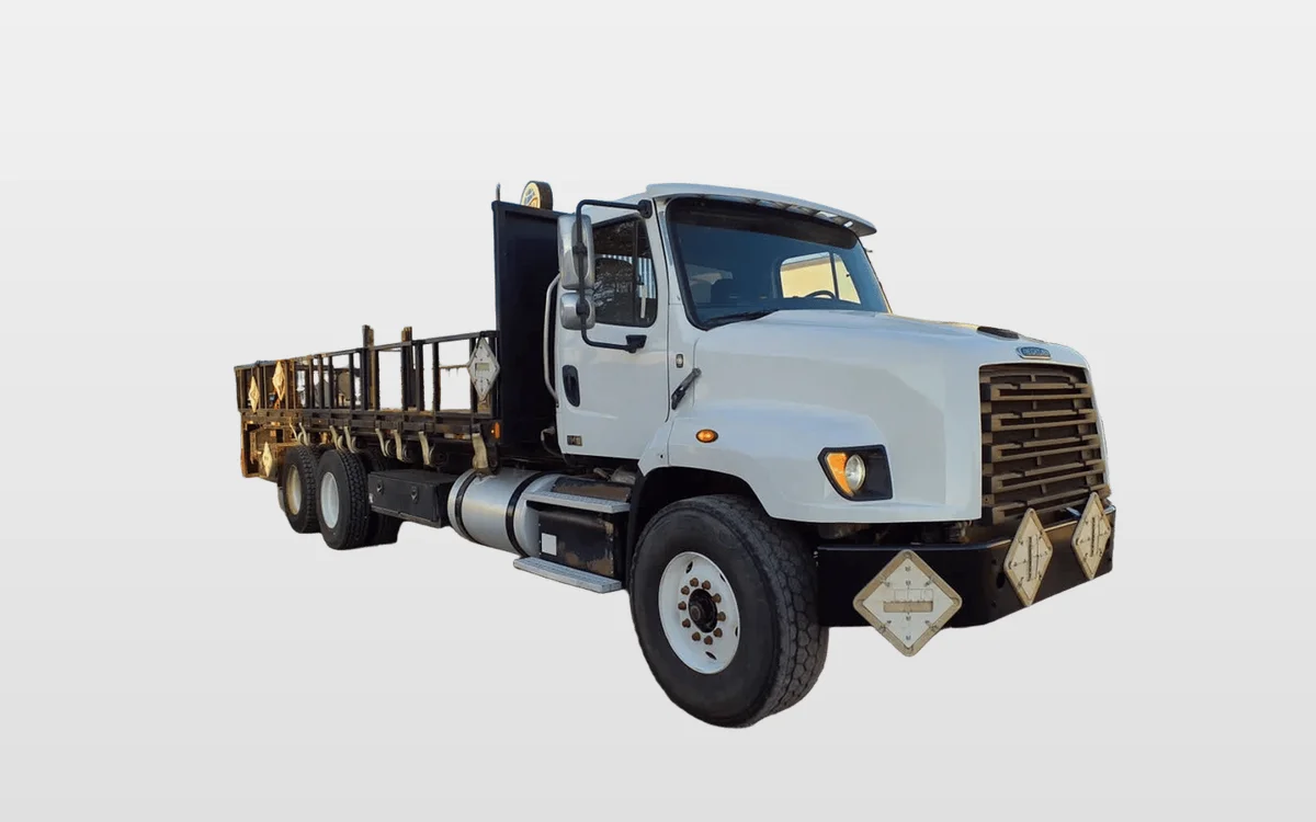 2018 Freightliner 114SD - image 1