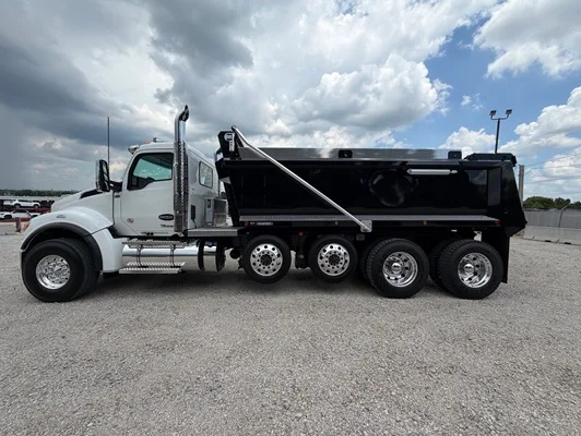 2027 Kenworth T880 in Tulsa, OK — photo 7