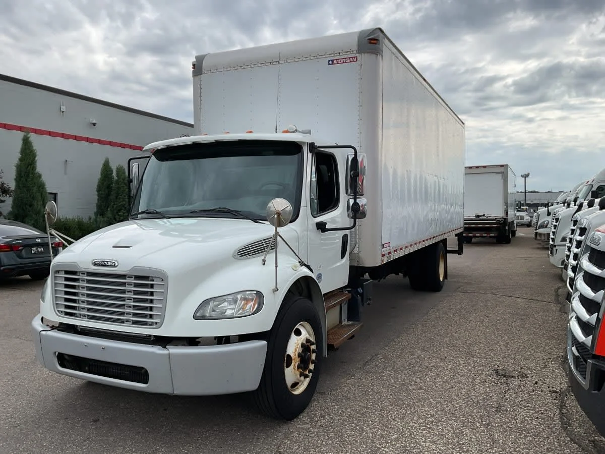 2018 Freightliner M2 106