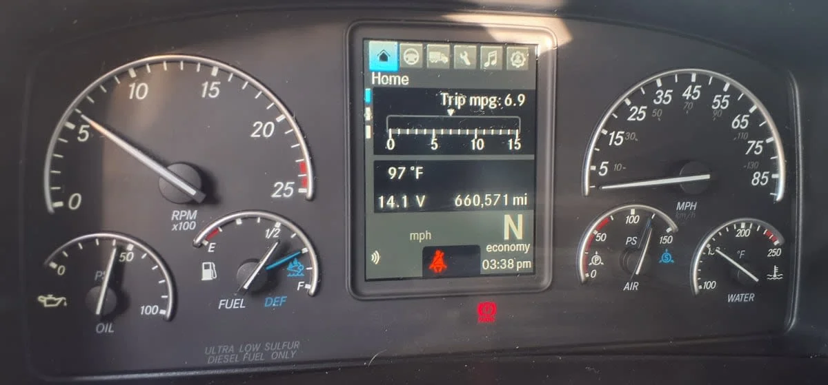2020 Freightliner Cascadia in Memphis, TN — photo 9