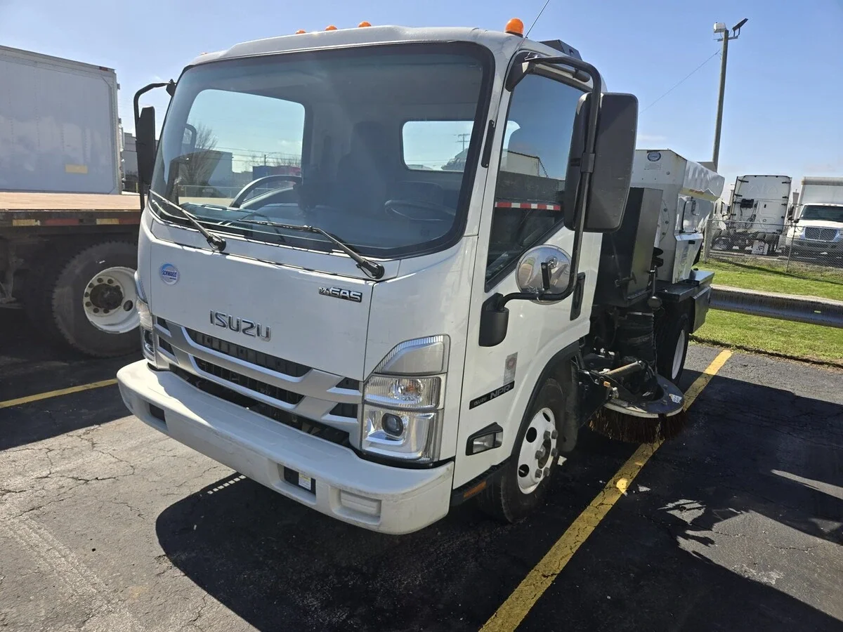 2023 Isuzu NPR in Louisville, KY